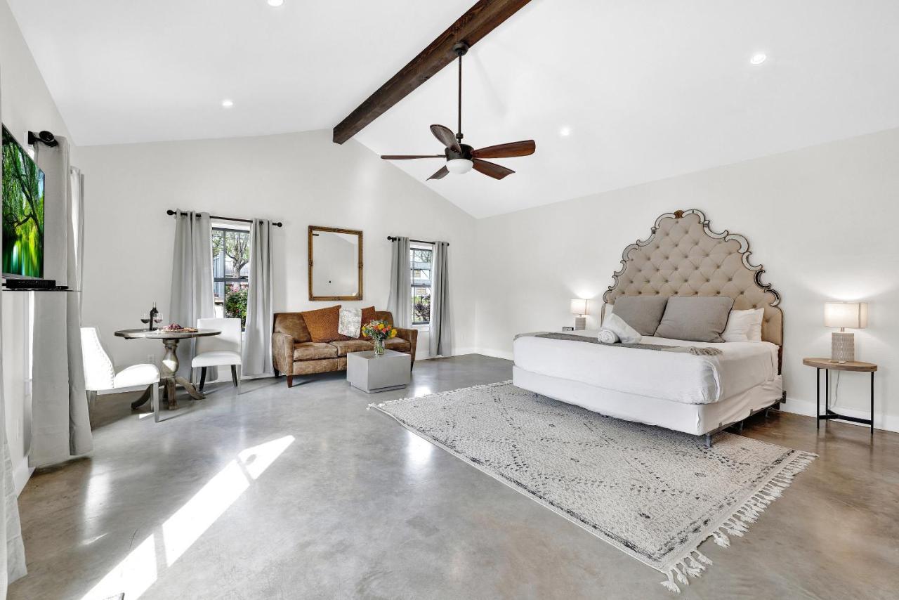 Schubert Inn Cottage - Pool - Walk To Main St Fredericksburg Ngoại thất bức ảnh