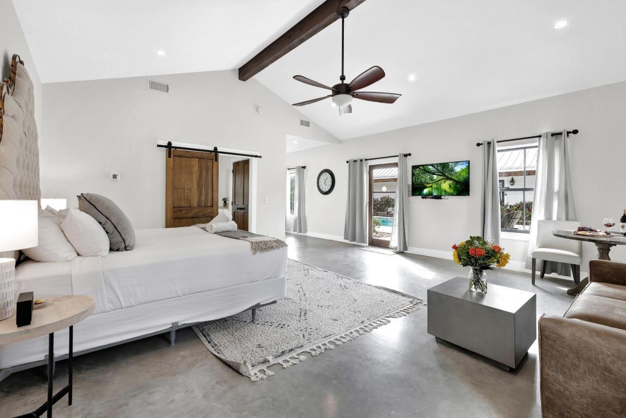 Schubert Inn Cottage - Pool - Walk To Main St Fredericksburg Ngoại thất bức ảnh